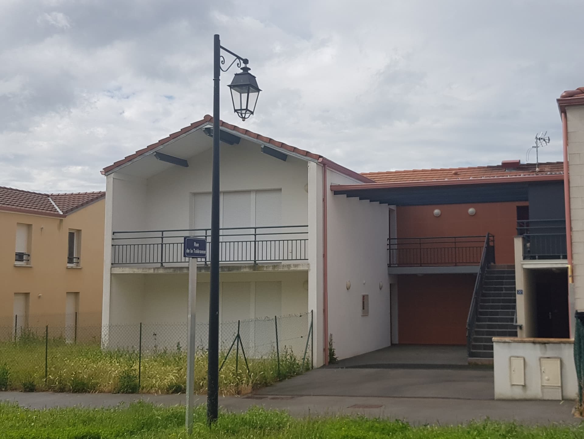 Location T3 Secteur Villers Allerand.